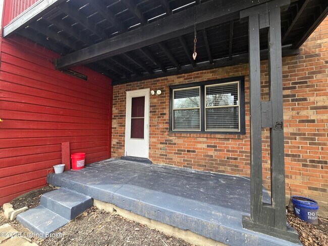 Building Photo - 2831 Goose Creek Rd