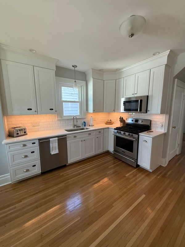 Building Photo - 1804 Storrs Ave