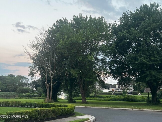 Building Photo - 799 Bowyer Ave