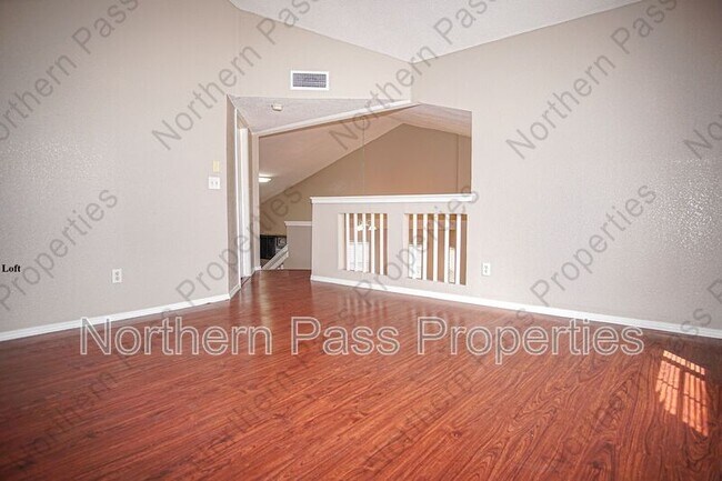 Building Photo - 12181 Sun Ray
