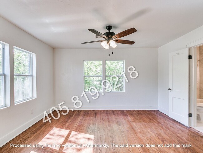 Building Photo - 2212 N Kelham Ave