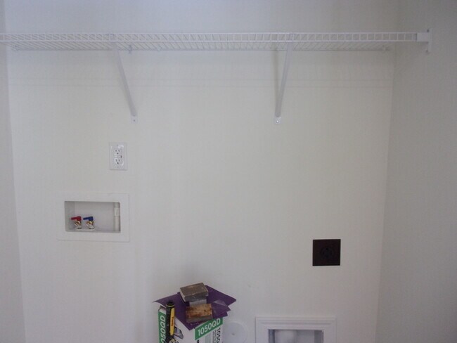 Building Photo - New Construction 2 Bedroom 1 Bath Apartment in Downtown Clover