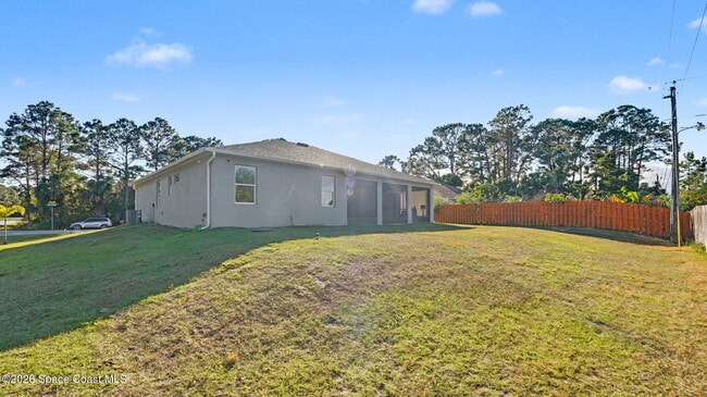 Building Photo - 1835 Eugenia Ct NW