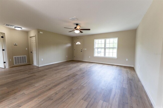 Building Photo - 2365 SW 168th Loop