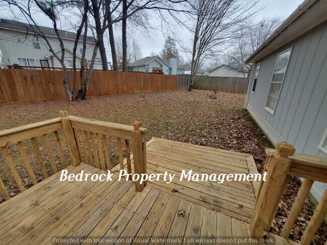 Building Photo - 110 Fernwood Cir