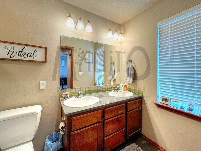 Building Photo - Open Concept Liberty Lake Home