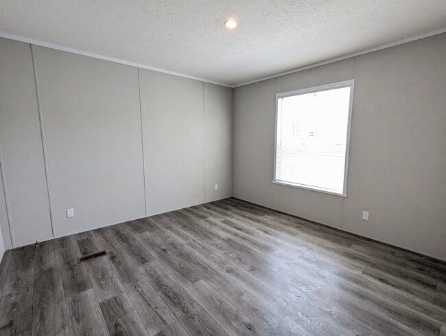 Building Photo - 50 E Arizona