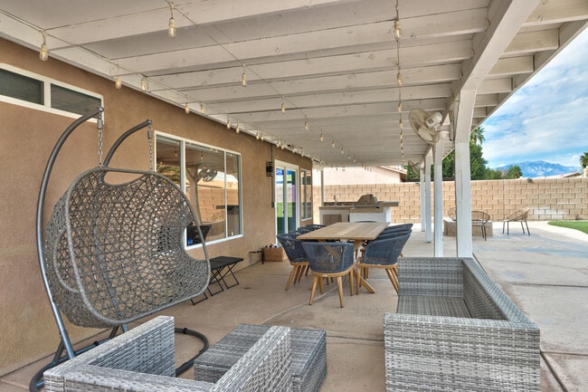 Building Photo - 81358 Avenida Blanca