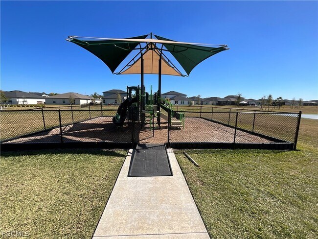 Building Photo - 17236 Cantu Ct