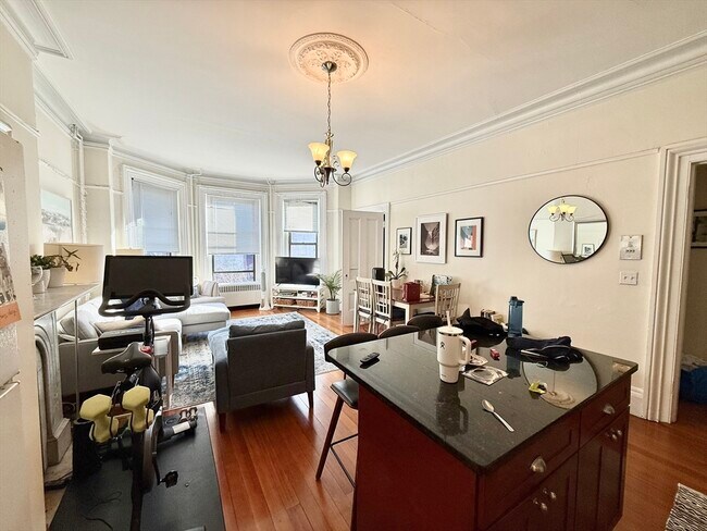 Primary Photo - 177 Marlborough St