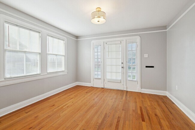 Building Photo - Cute & Cozy 3-Bedroom Home in Gretna!