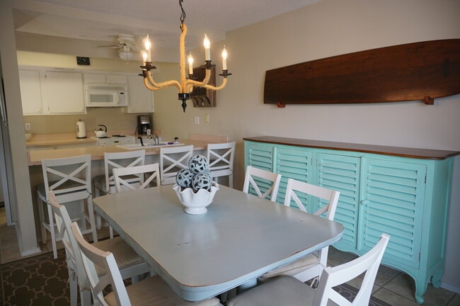Building Photo - Furnished 3Bd/2Ba Channel Walk Townhome in...