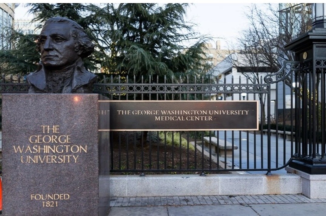 Building Photo - 955 25th St NW