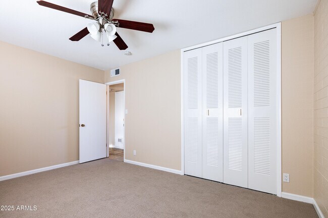 Building Photo - 10530 W Alabama Ave