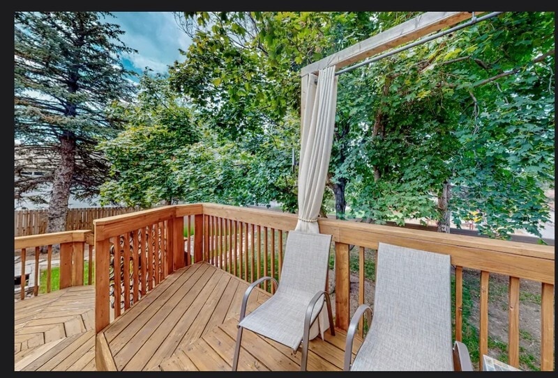 Building Photo - 9410 Quail Hollow Dr