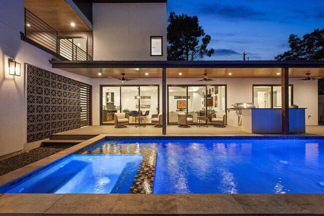 Building Photo - 1003 Taffy Ct