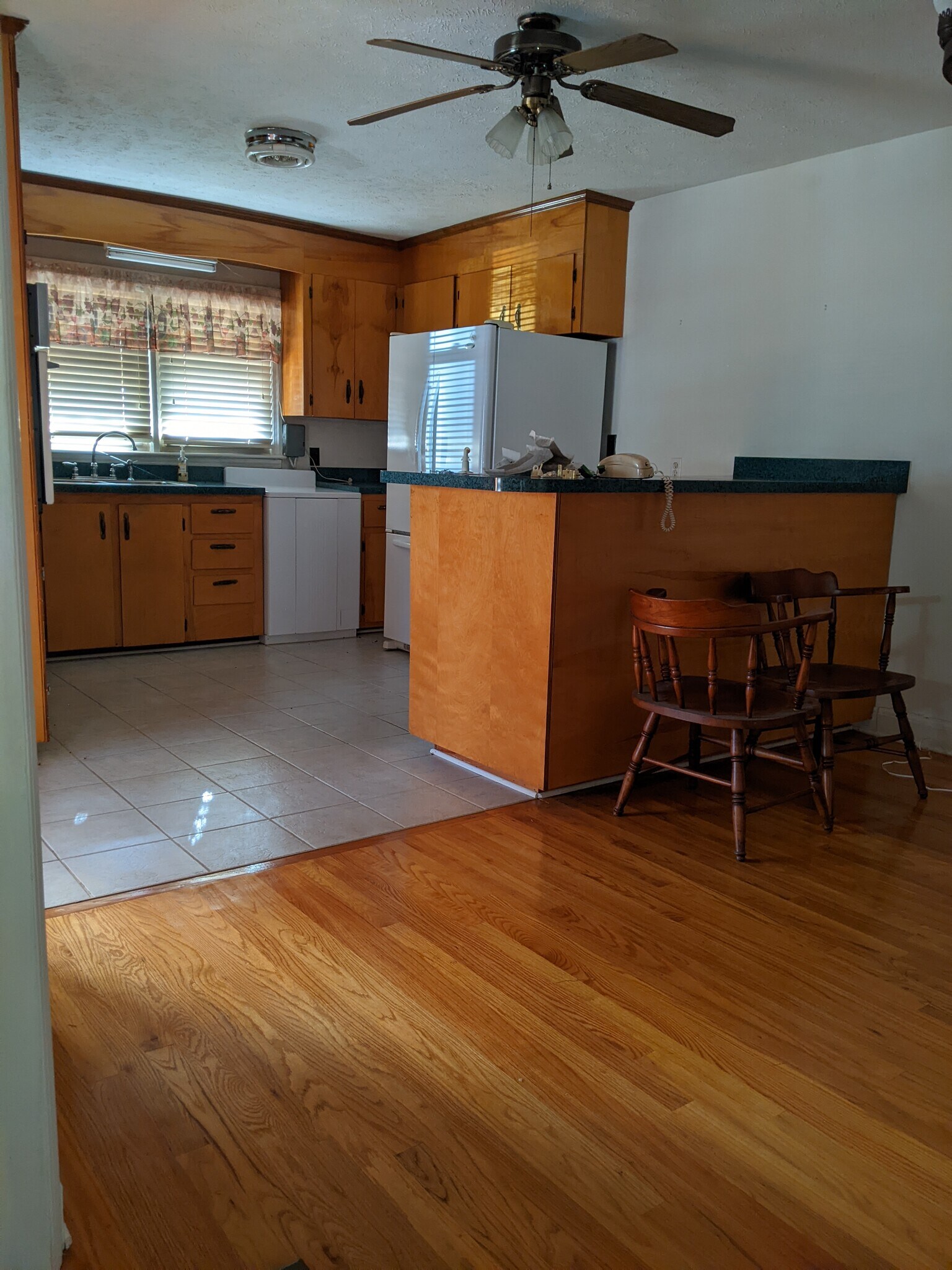 Building Photo - 17020 Morris Dr