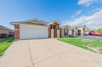 Building Photo - Property For Lease in Odessa