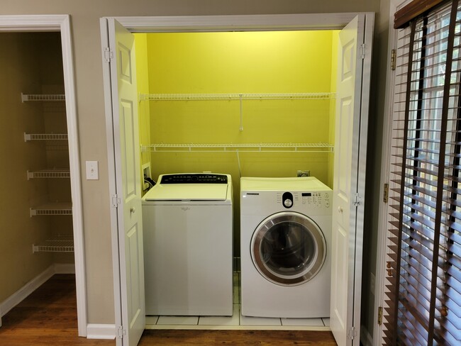 Washer/Dryer included - 205 Woodstone Dr