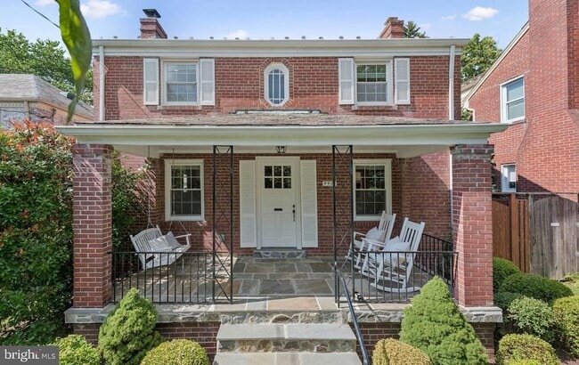 Primary Photo - 4413 Butterworth Pl NW