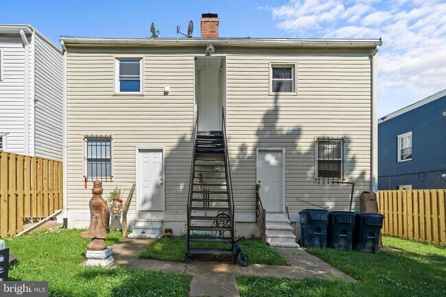 Building Photo - 4937 1st St NW