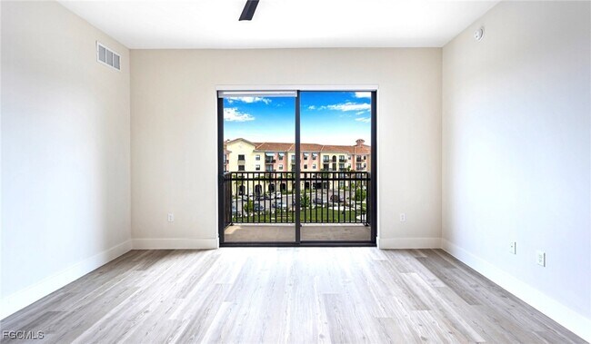 Building Photo - 22980 Vista Edera Cir