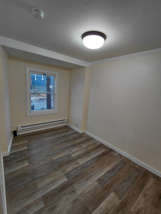 Building Photo - Fox & Main Apartments