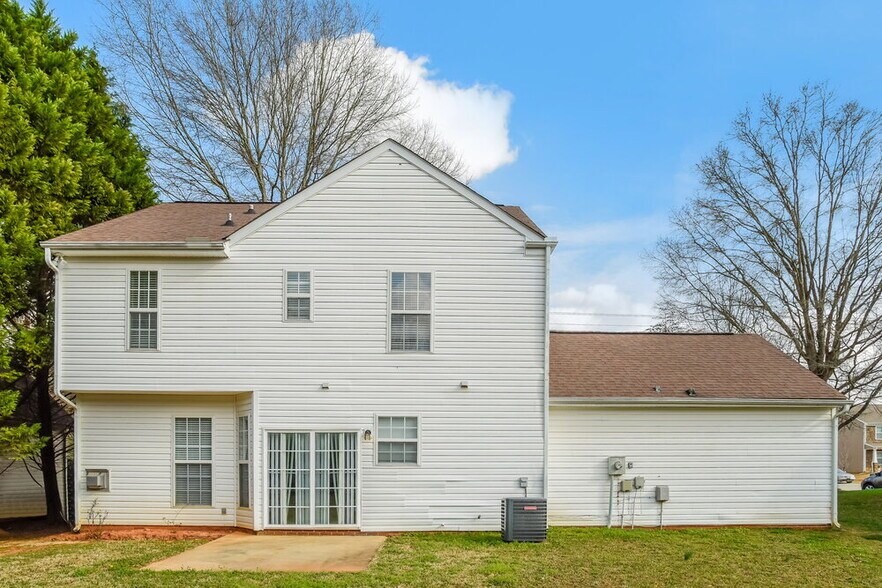 Building Photo - 10033 Brawley Ln