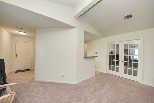 Building Photo - 10803 Dover White Dr