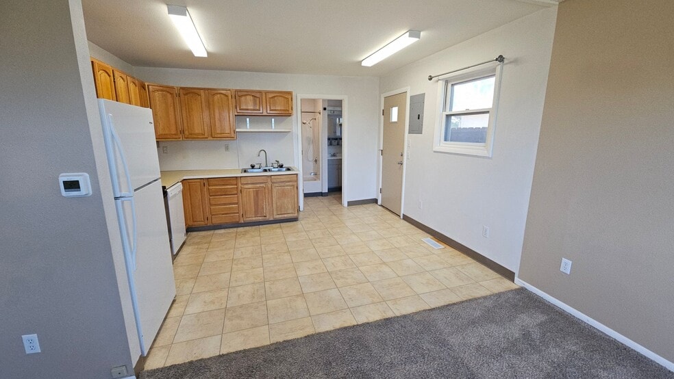 Building Photo - 128 Rhea Ln