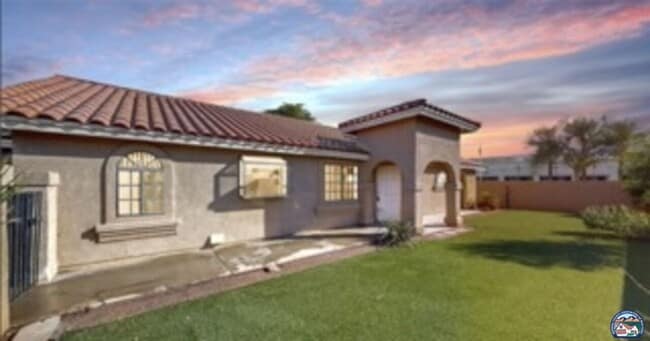 Building Photo - 2267 Aurora Ct