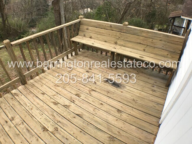 Building Photo - 1731 Mountain Dr