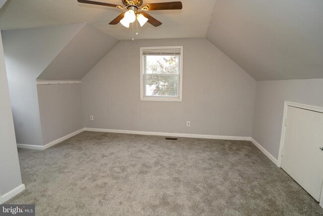 Building Photo - 115 Stevens Rd