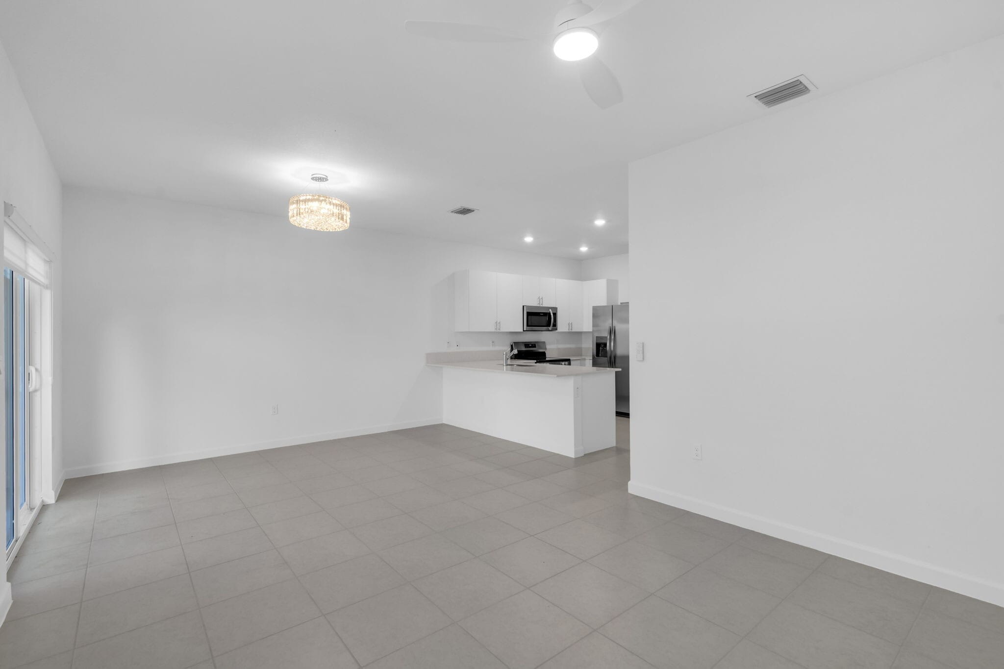 Building Photo - 105 SW 184th Pl
