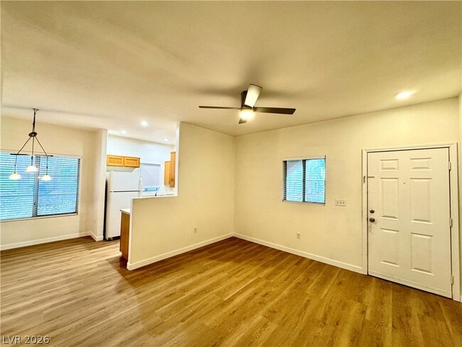 Building Photo - 1420 Red Crest Ln