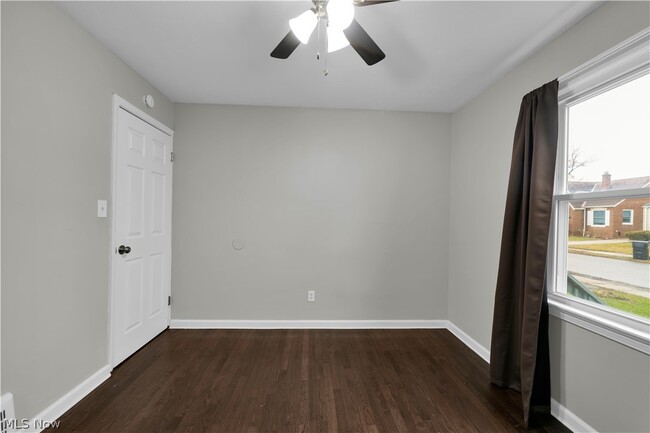 Building Photo - 4561 W 148th St