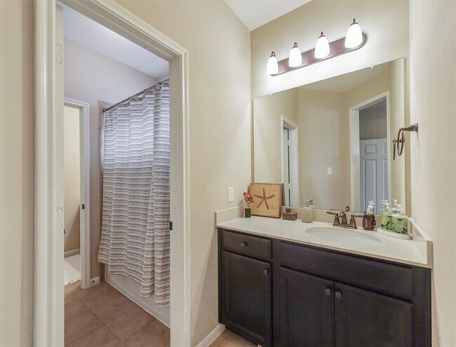 Building Photo - 4919 Blackwater Ln