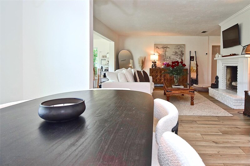 Building Photo - 3340 Webber St