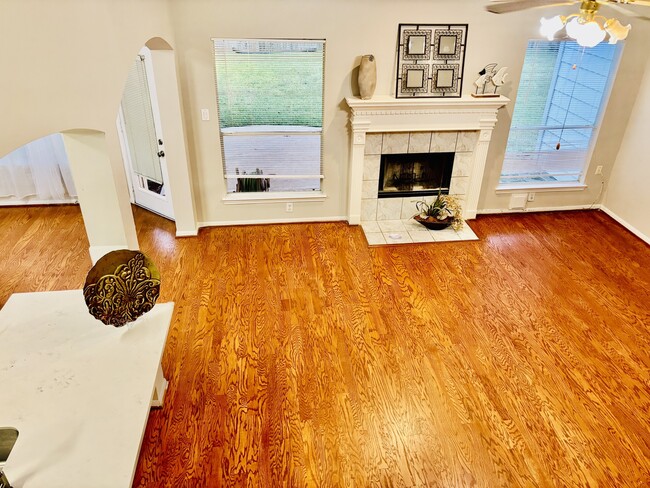 Building Photo - 3759 Heritage Colony Dr