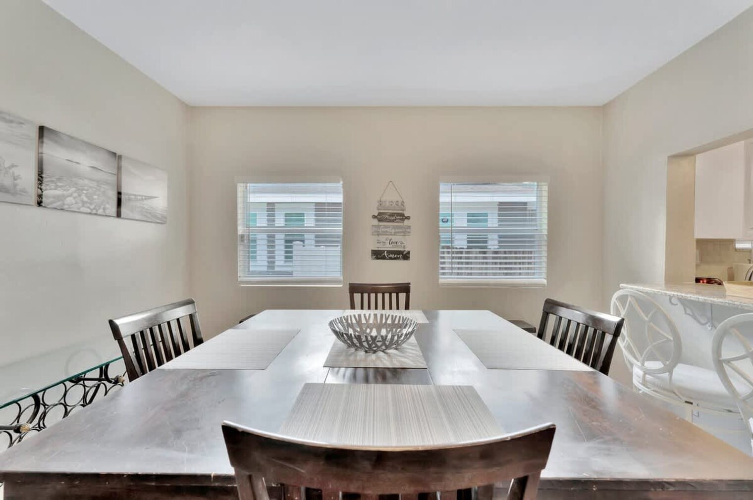 Building Photo - 1905 W St Louis St