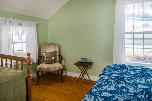 Building Photo - 22 Crescent Surf Rd