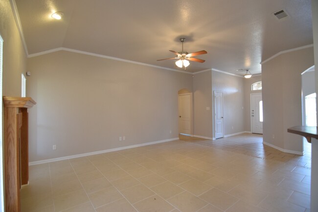 Building Photo - 3501 Salt Fork Dr