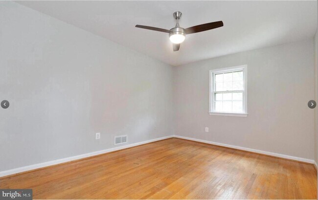 Building Photo - 1606 Mary Ellen Ct