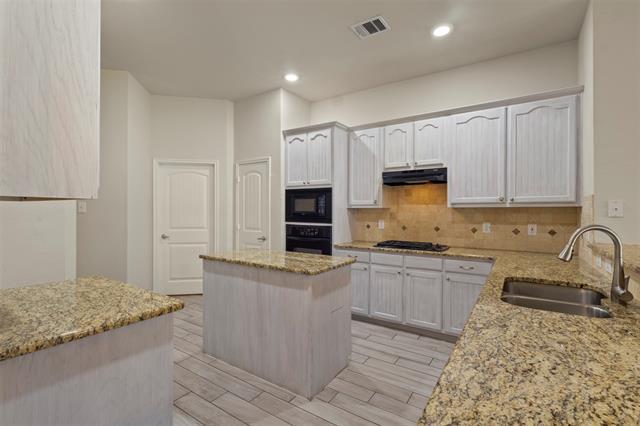 Building Photo - 812 Ferrule Dr