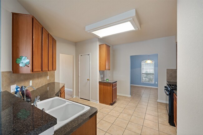 Building Photo - 14822 Juniper Dale Ct