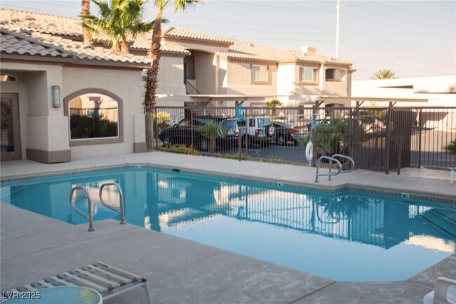Building Photo - 8725 W Flamingo Rd