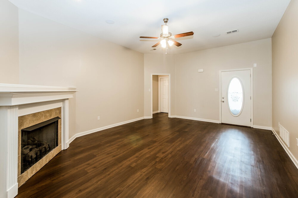 Building Photo - 5733 Fawn Dr