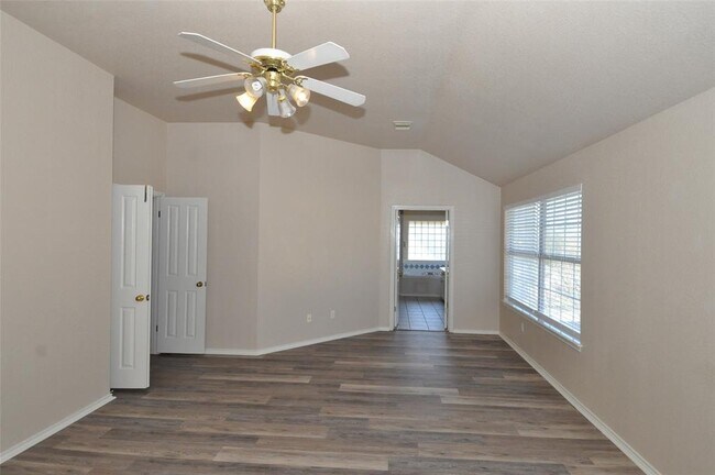 Building Photo - 13304 Bosswood Dr