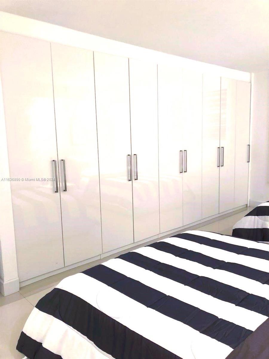 Lots of closet - 19390 Collins Ave