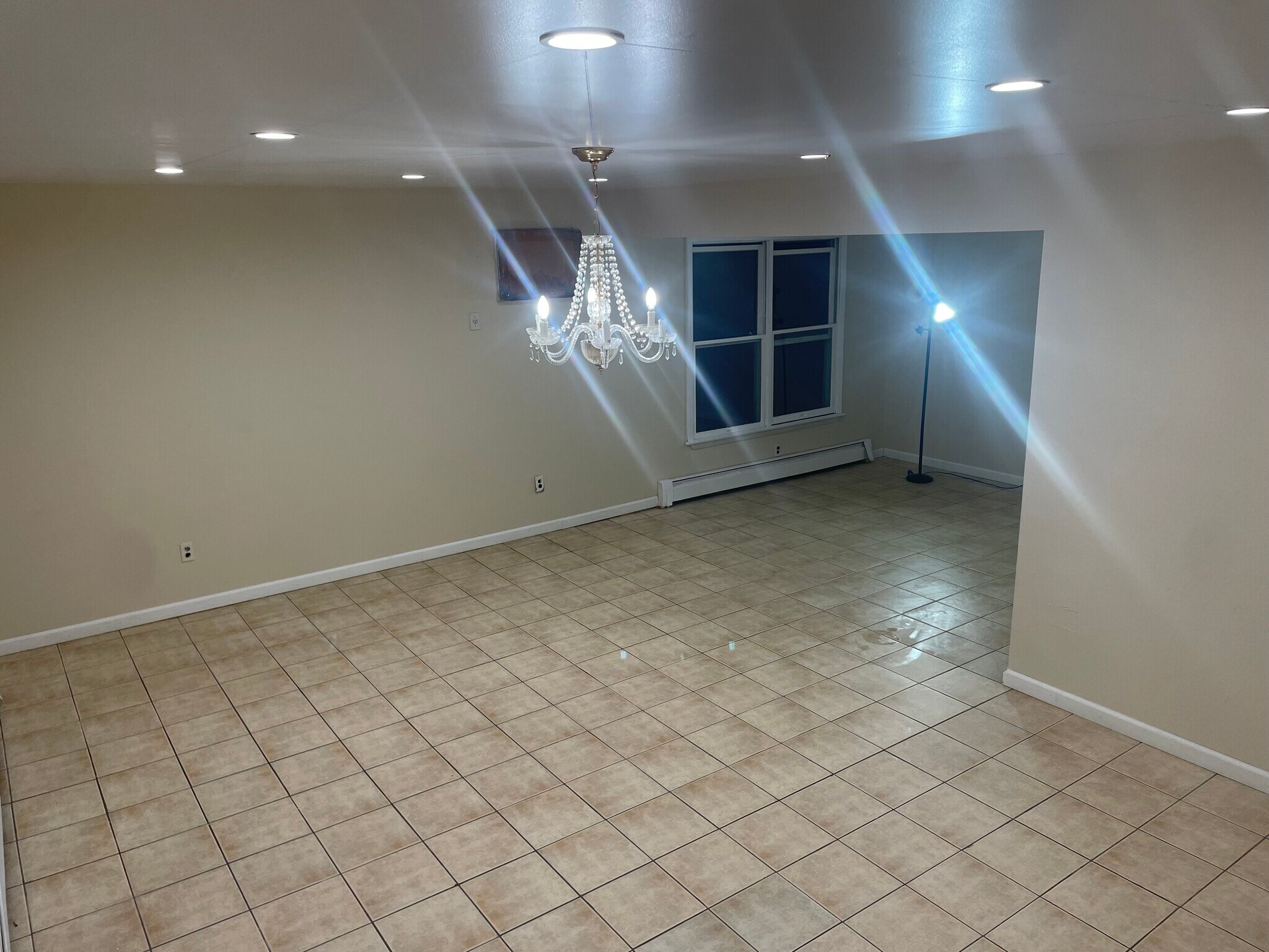 Building Photo - 354 Highland Ave